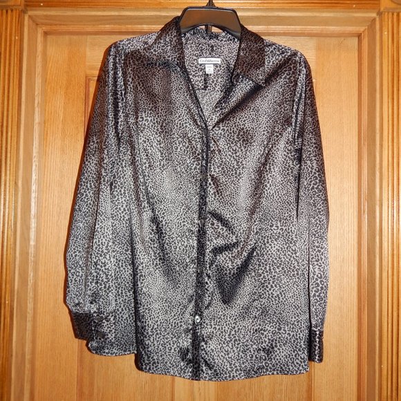 croft & barrow Tops - Croft & Barrow Women Size XL Top Gray Black Silky Animal Print Long Sleeve